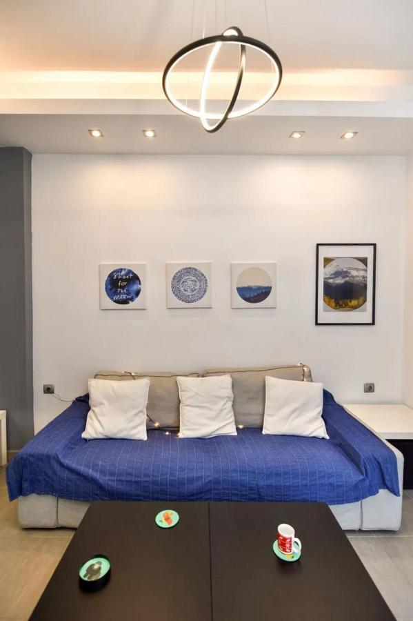 Excellent Apartment Luxuriously Renovated Larissa Bagian luar foto