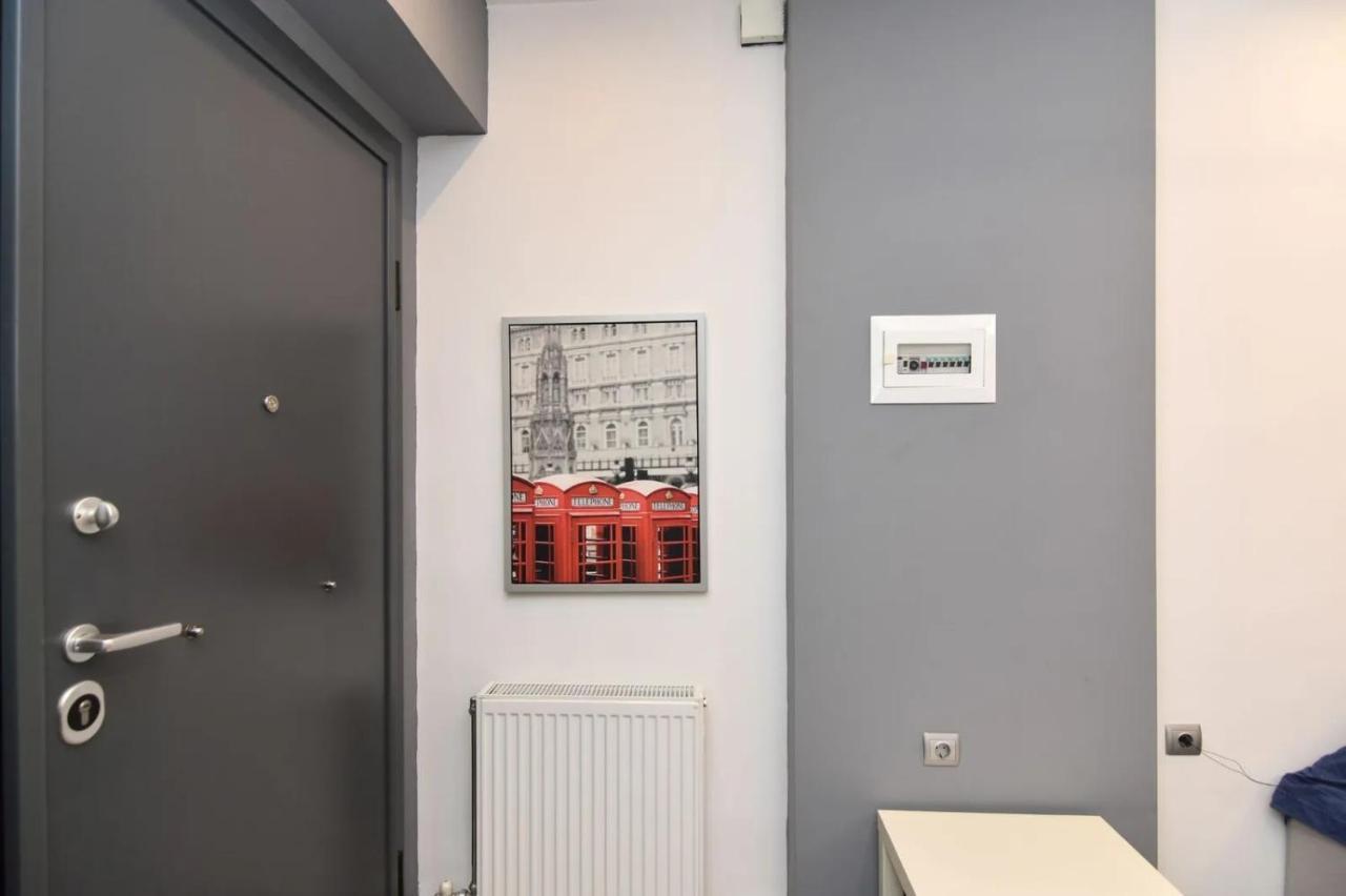 Excellent Apartment Luxuriously Renovated Larissa Bagian luar foto