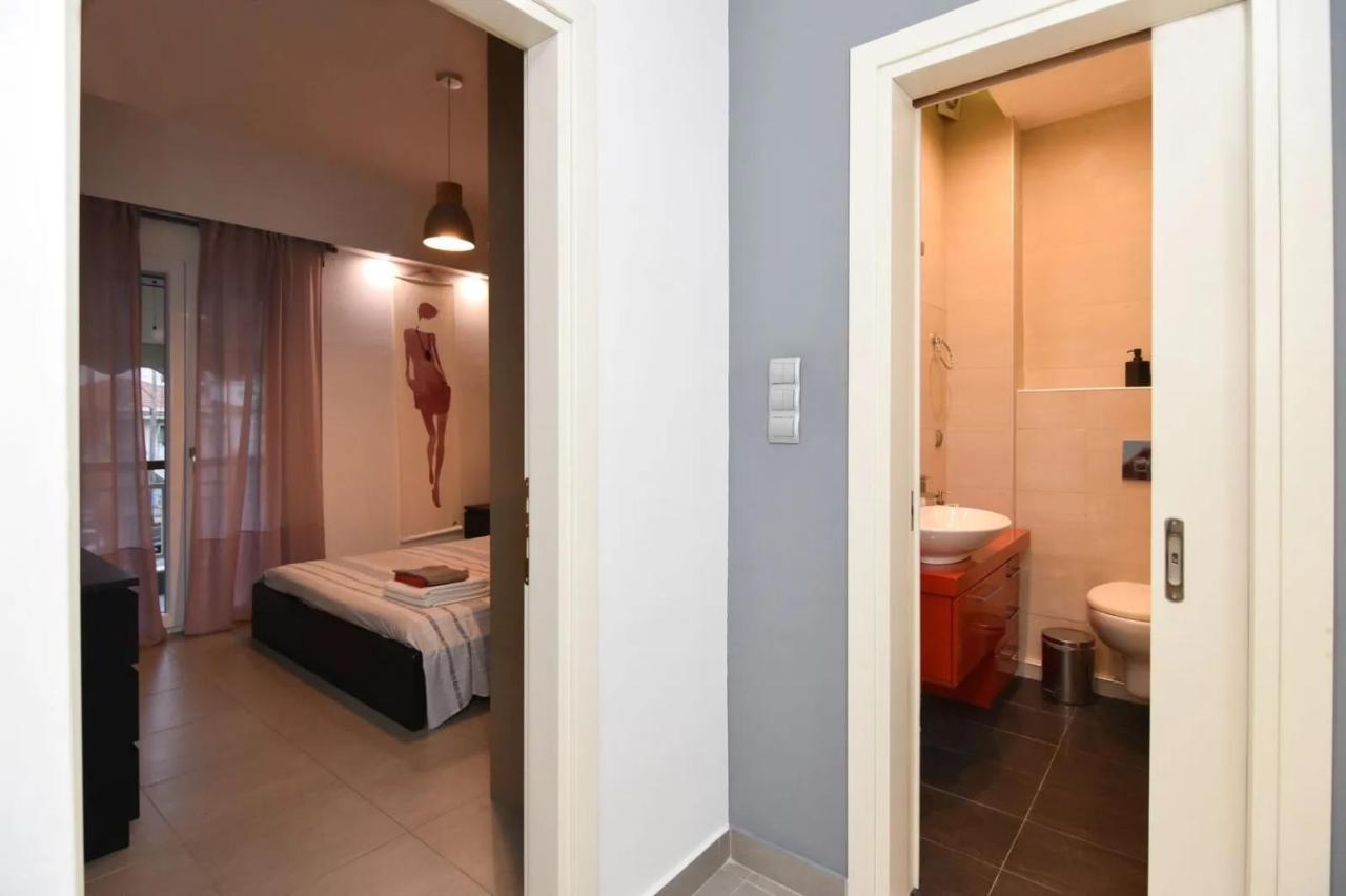 Excellent Apartment Luxuriously Renovated Larissa Bagian luar foto